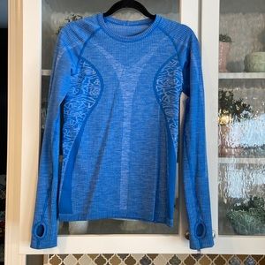 LuLuLemon Long Sleeve